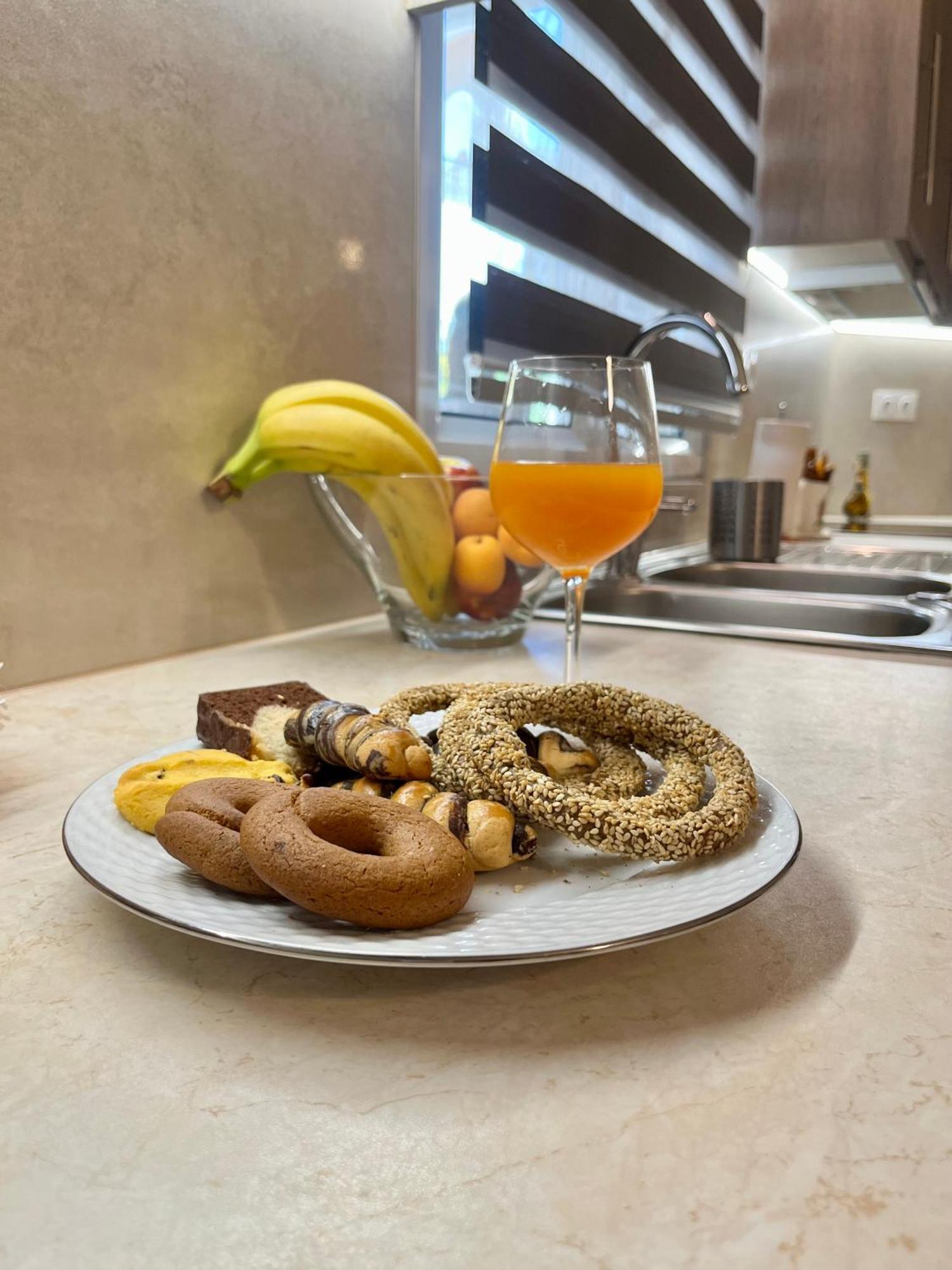 Lia'S Luxury Apartment - Near Airport Κορωπί Εξωτερικό φωτογραφία